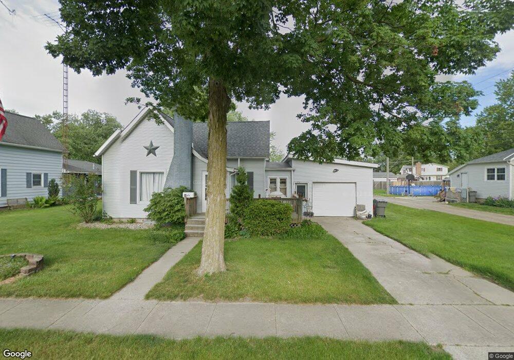 306 N Clark St, Nappanee, IN 46550 - photo 1