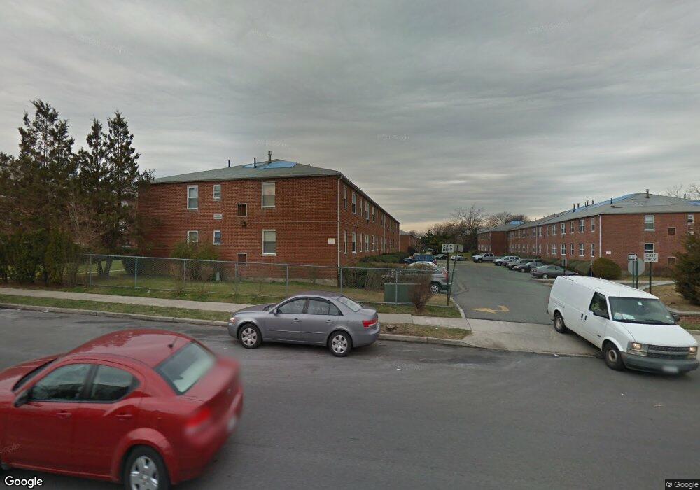 912 Armstrong Ave unit 1-2, Staten Island, NY 10308 - photo 1