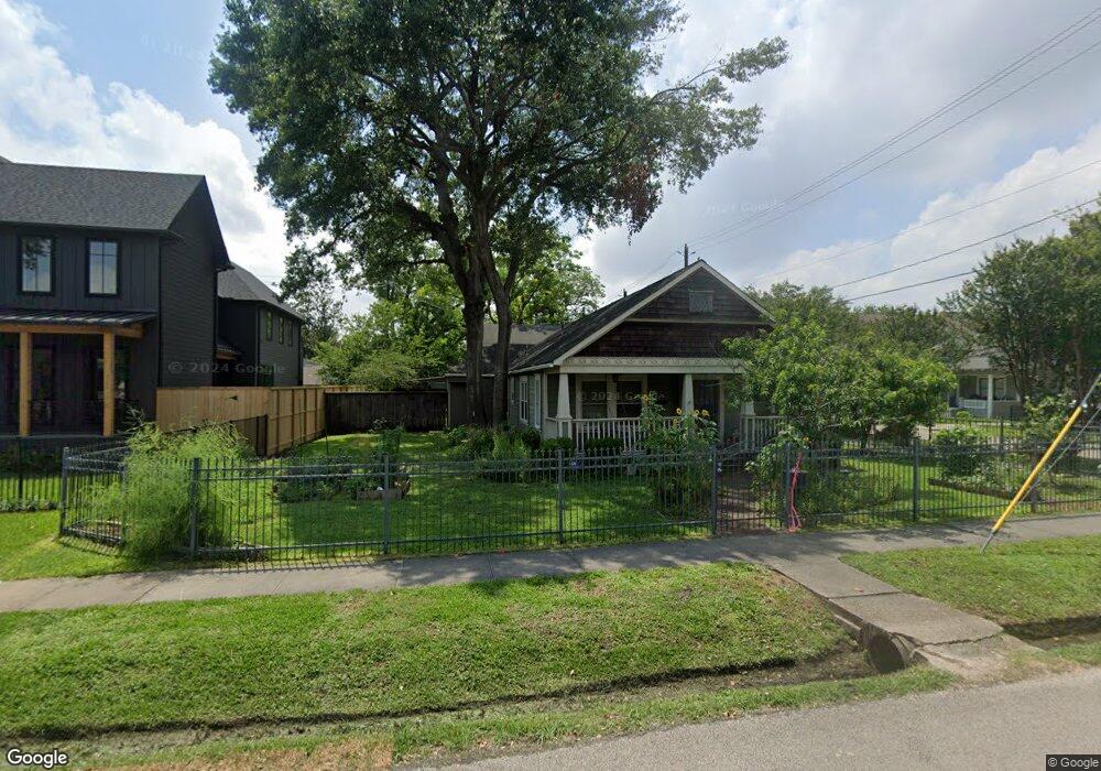 2239 Arlington St, Houston, TX 77008 - photo 1