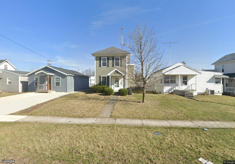 239 Crystal Ave, Findlay, OH 45840 - photo 1