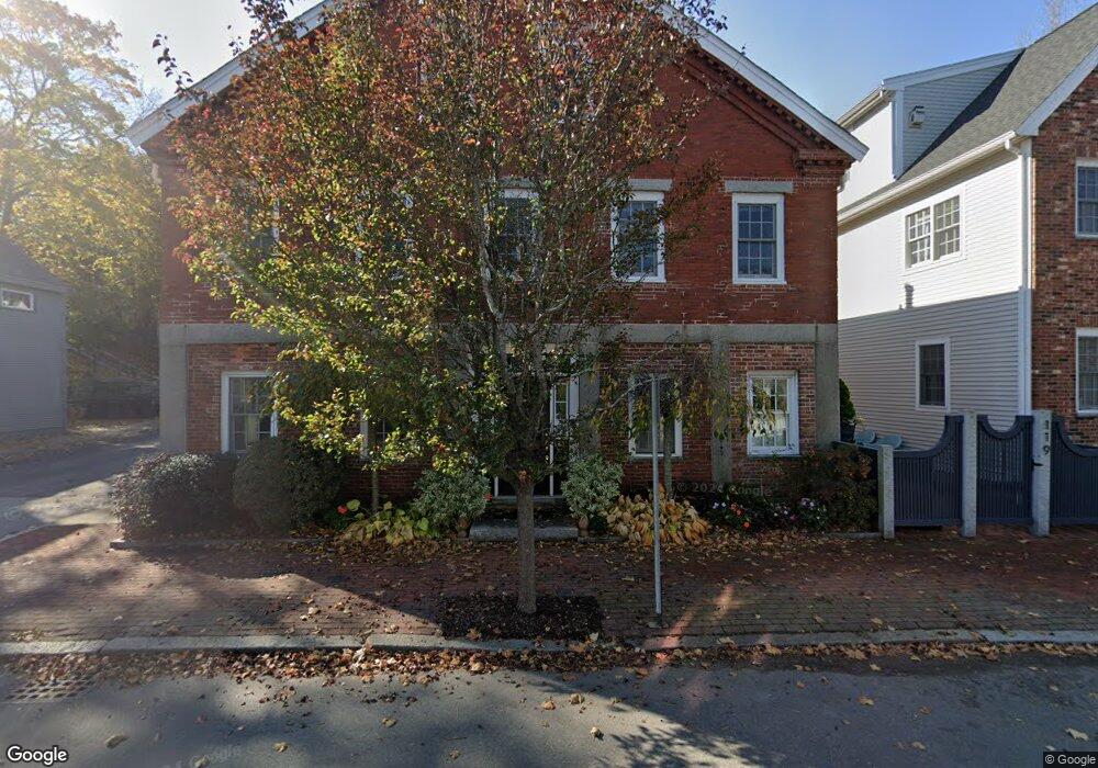 115 Merrimac St unit 5, Newburyport, MA 01950 - photo 1