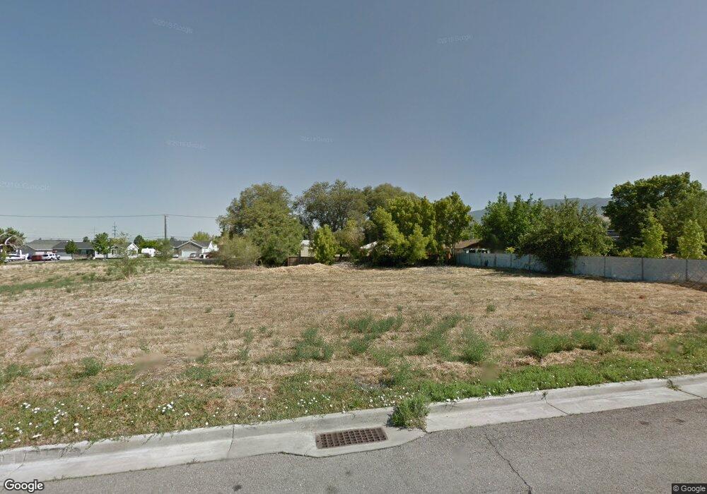 828 W 1600 S, Woods Cross, UT 84087 - photo 1