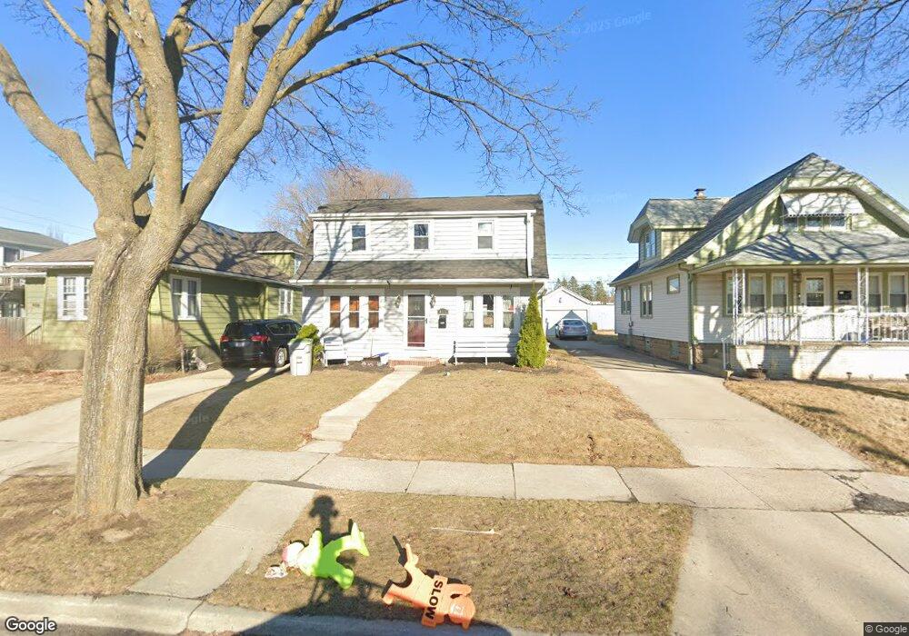 4112 S 1st St, Milwaukee, WI 53207 - photo 1