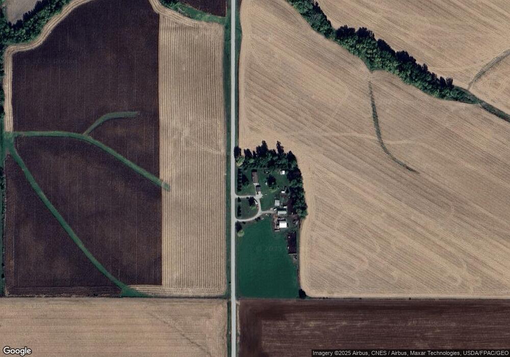 8798 E 20th St N, Newton, IA 50208 - photo 1