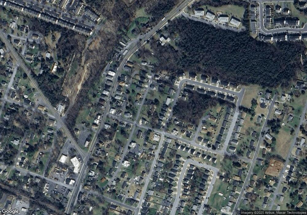 444 Lee St, Strasburg, VA 22657 - photo 1