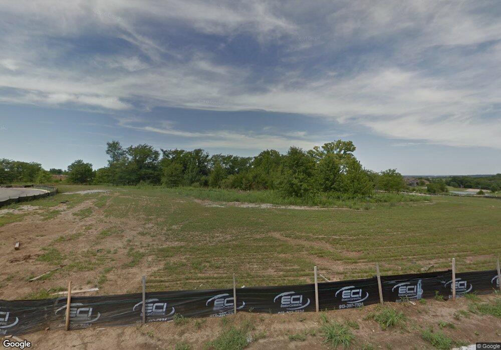 24230 W 69th St, Shawnee, KS 66226 - photo 1