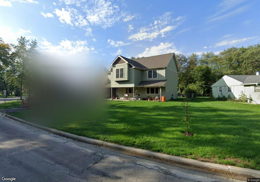 2101 Cardinal Dr, Rolling Meadows, IL 60008 - photo 1