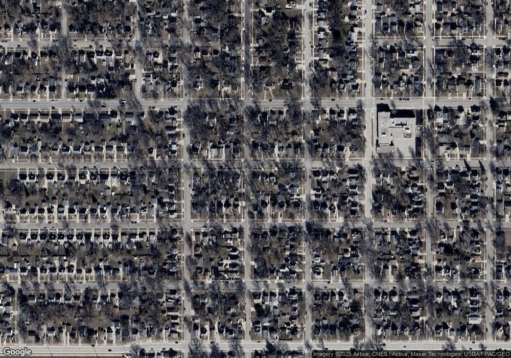 1011 7th Ave NW, Austin, MN 55912 - photo 1