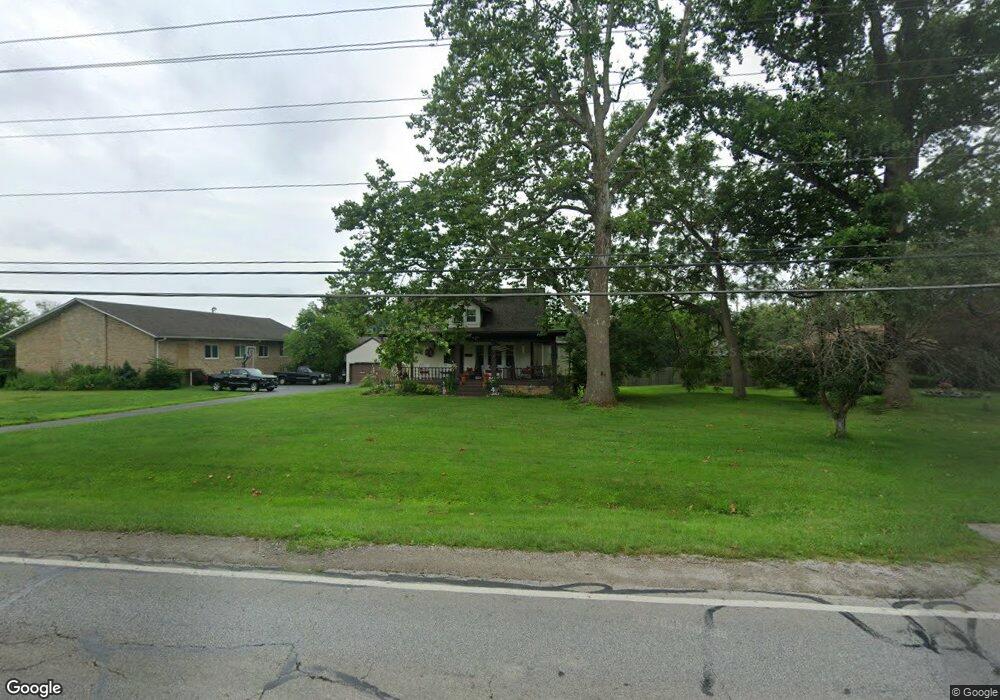 1045 McNaughten Rd, Columbus, OH 43213 - photo 1