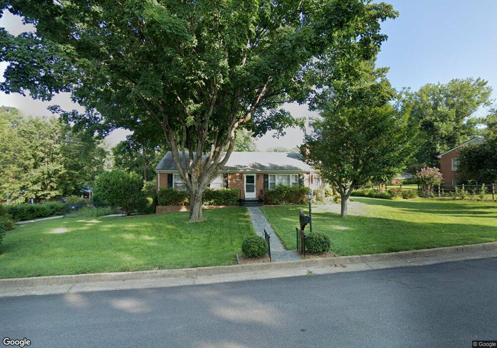 2301 Tarleton Dr, Charlottesville, VA 22901 - photo 1