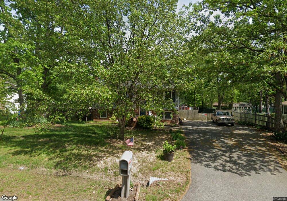 713 Sherwood Ln, Fredericksburg, VA 22407 - photo 1