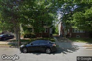 33 Sanhican Dr, Trenton, NJ 08618