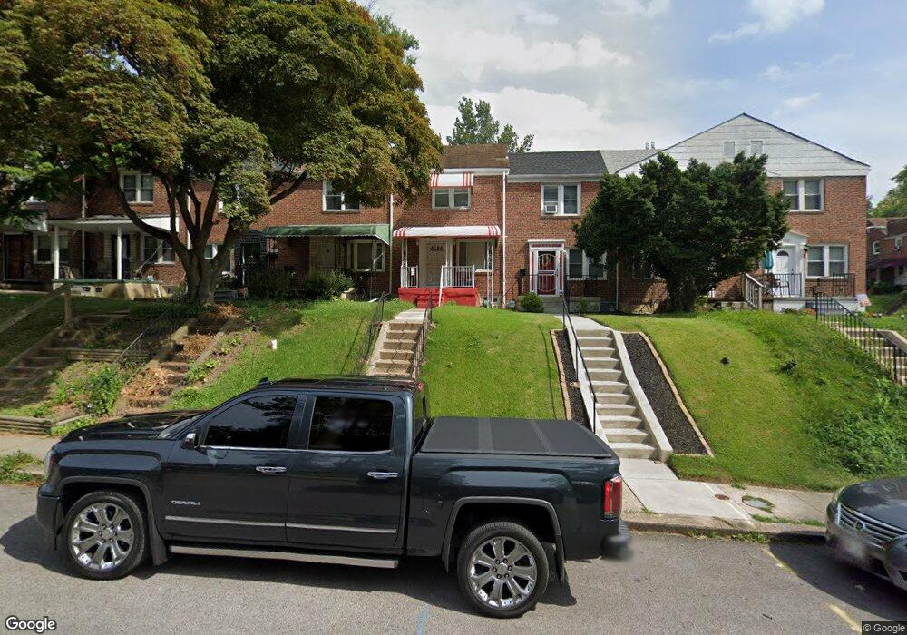 4547 Pen Lucy Rd, Baltimore, MD 21229 - photo 1