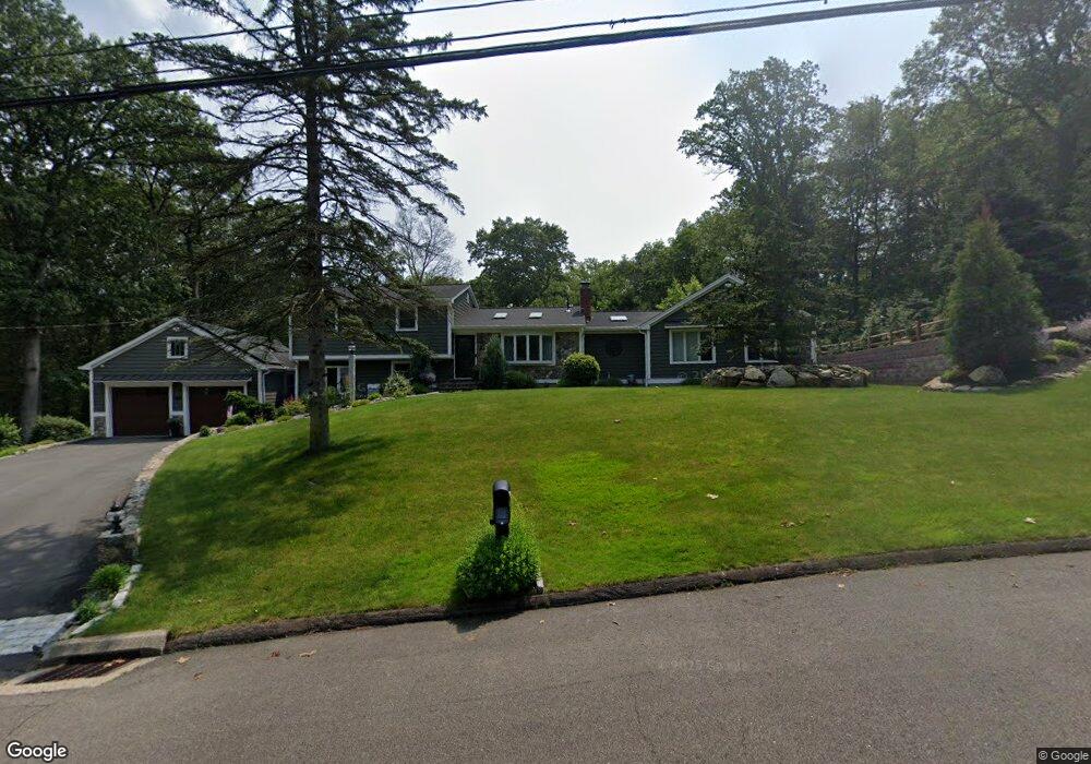 69 Dart Hill Rd, Milford, CT 06461 - photo 1