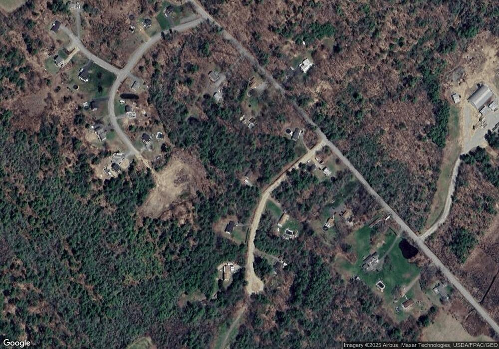 17 Columbus Cir, Lebanon, ME 04027 - photo 1