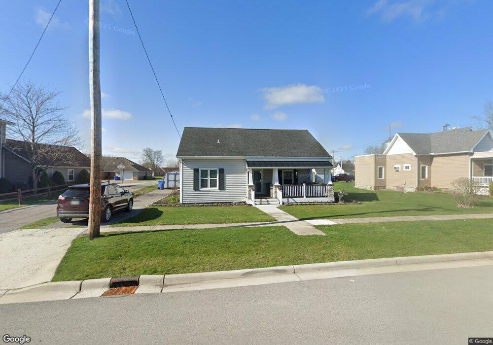 304 E Plum St, Columbus Grove, OH 45830 - photo 1