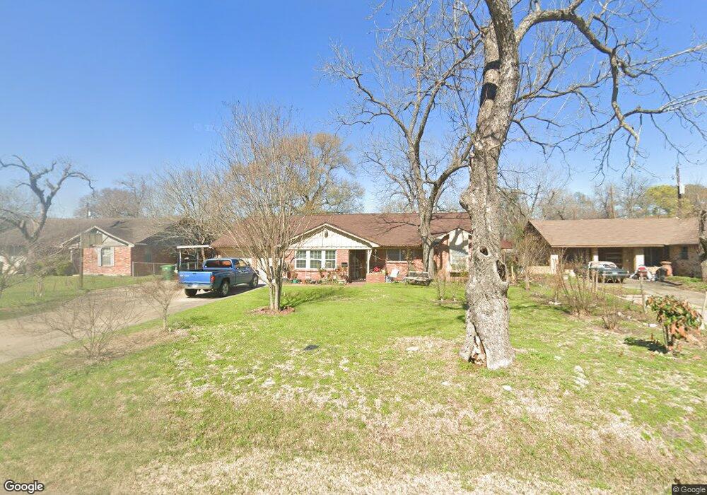 231 E Thornton Rd, Houston, TX 77022 - photo 1