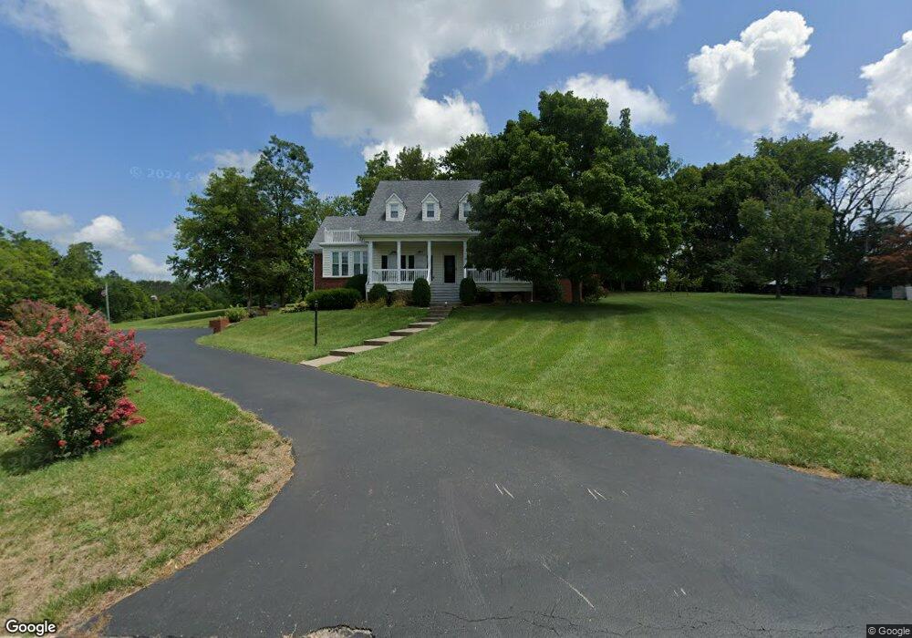 815 Southgate Dr, Harrodsburg, KY 40330 - photo 1