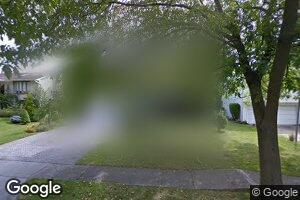 28 Dunhill Rd, New Hyde Park, NY 11040