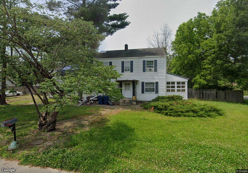 413 Stuart Cir, Anderson, IN 46012 - photo 1