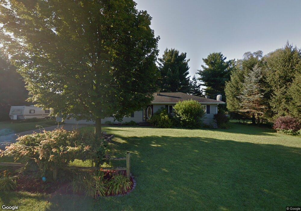 404 E Ludlow St, Rolling Prairie, IN 46371 - photo 1