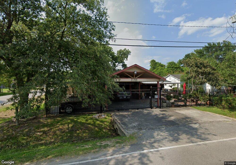 3701 Cedar Hill Ln, Houston, TX 77093 - photo 1