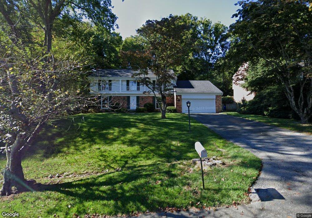 8808 Tallyho Trail, Potomac, MD 20854 - photo 1