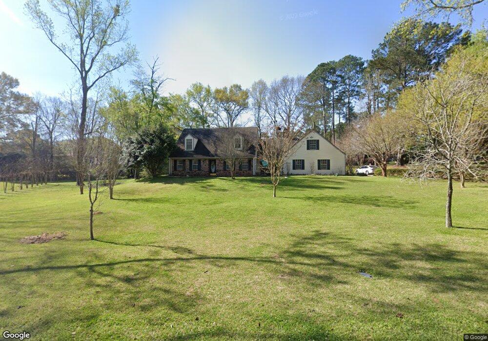 1603 Christine Dr, McComb, MS 39648 - photo 1