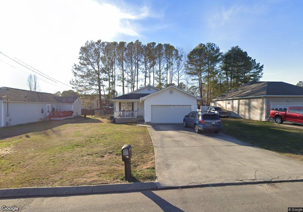 1123 Danielle Dr, Dalton, GA 30721 - photo 1