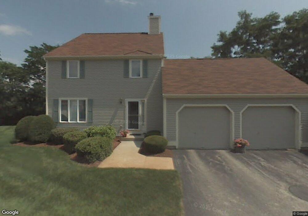 8 Pewter Ct unit U61, Nashua, NH 03063 - photo 1