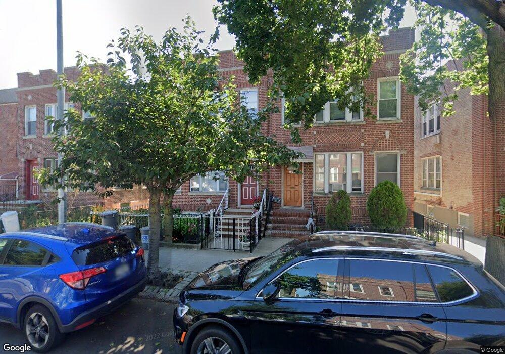 3227 45th St, Astoria, NY 11103 - photo 1