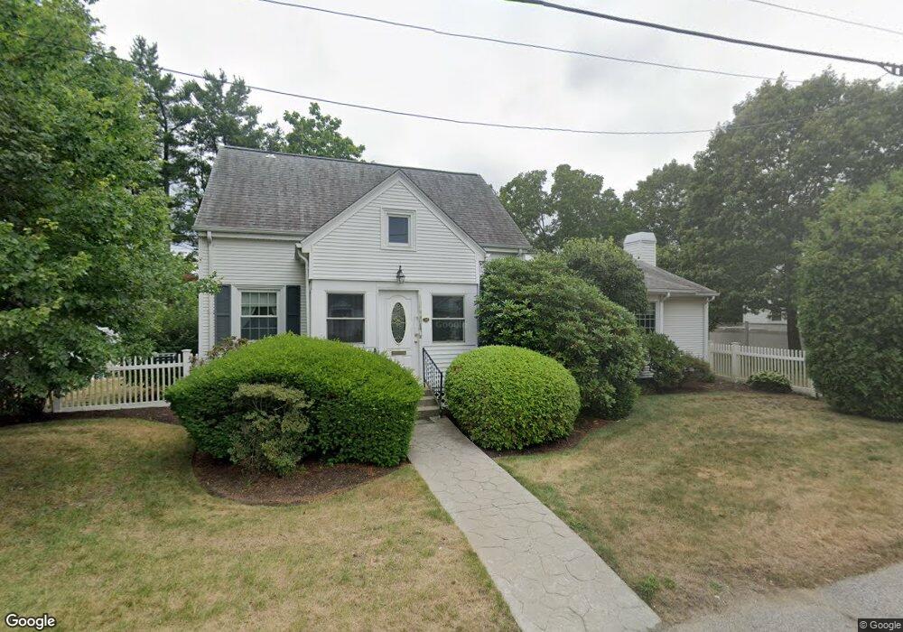36 Winslow Ave, Warwick, RI 02886 - photo 1