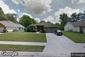 4213 W Laurel Oak Ln, Muncie, IN 47304