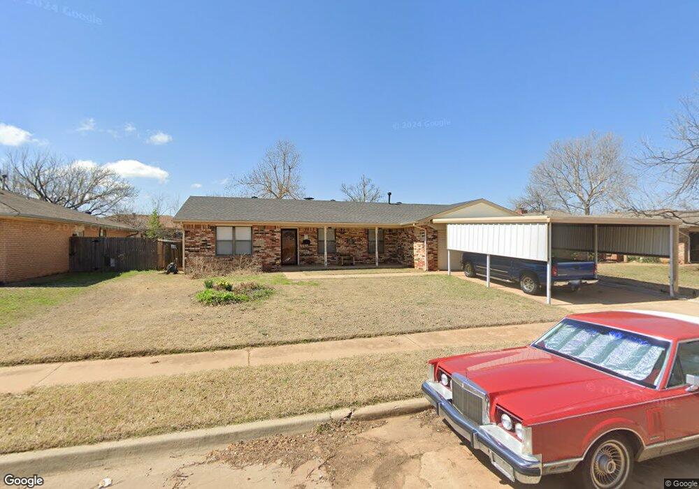 1409 N Lincoln Ave, Moore, OK 73160 - photo 1