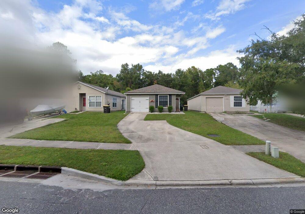 5707 Ellis Trace Dr, Jacksonville, FL 32205 - photo 1