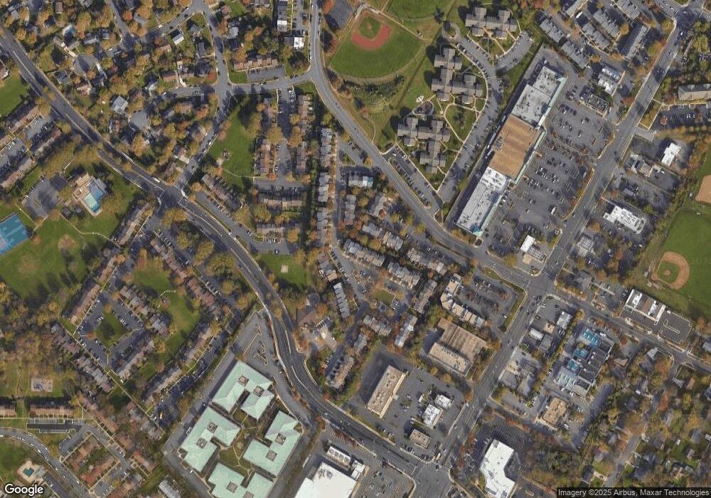 1127 Cypress Tree Place, Herndon, VA 20170 - photo 1