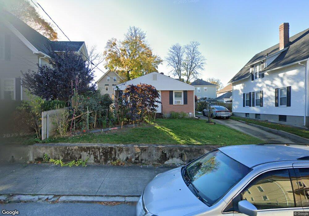 270 Lafayette St, Pawtucket, RI 02860 - photo 1