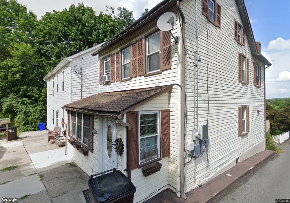 405 Chestnut St, Freemansburg, PA 18017 - photo 1