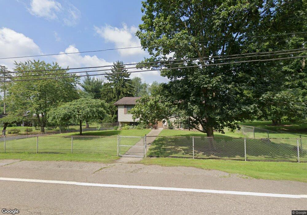 1316 Hillcrest Rd, Wellsville, OH 43968 - photo 1