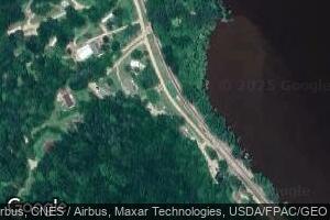 1664 River View Rd, Lansing, IA 52151