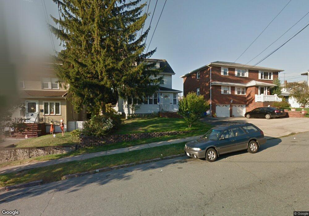 318 Page Ave, Lyndhurst, NJ 07071 - photo 1