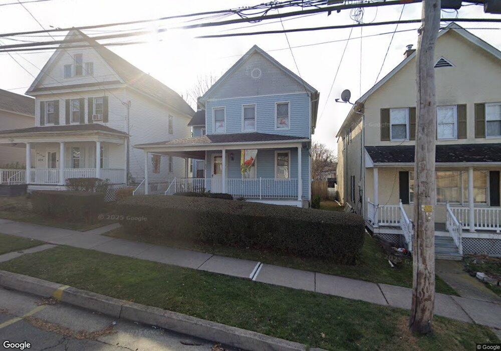 824 Maple St, Scranton, PA 18505 - photo 1