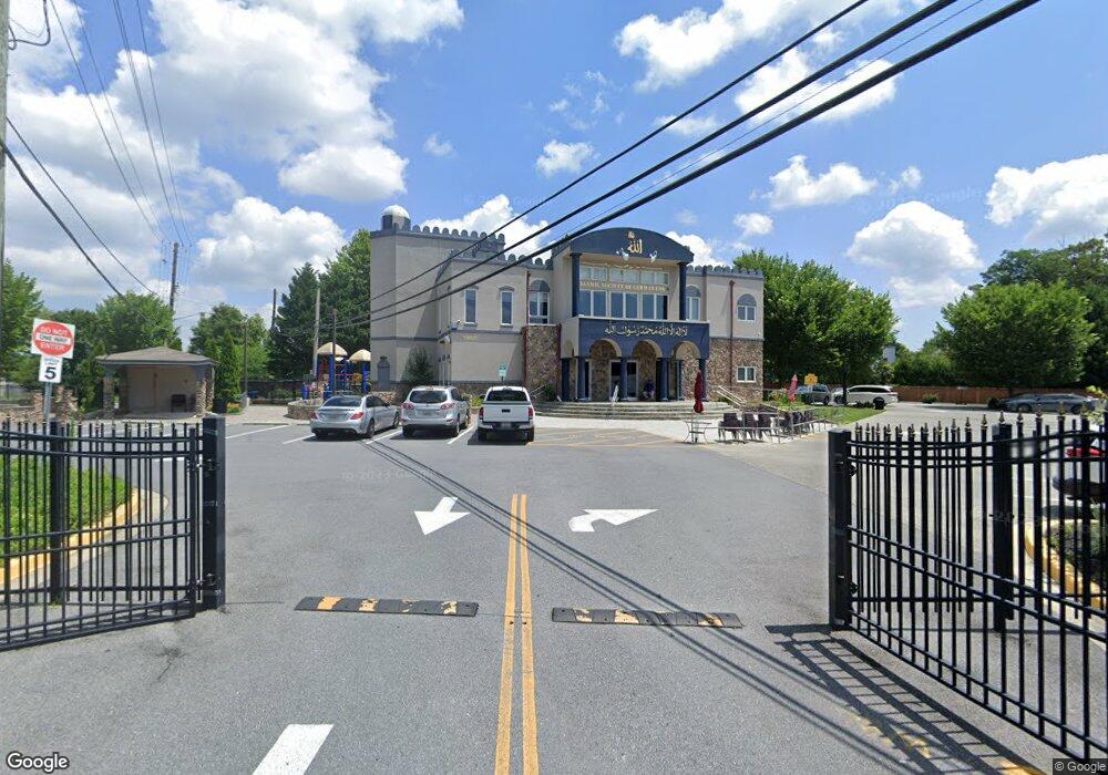 19825 Blunt Rd, Germantown, MD 20876 - photo 1