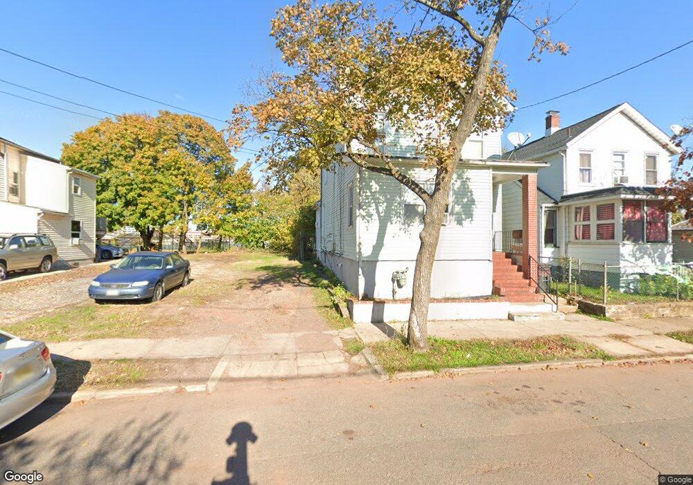 295 Sandford St, New Brunswick, NJ 08901 - photo 1