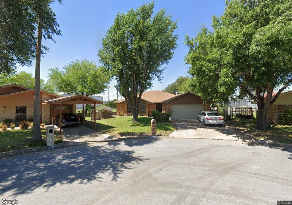 912 E Kathy St, Pharr, TX 78577 - photo 1