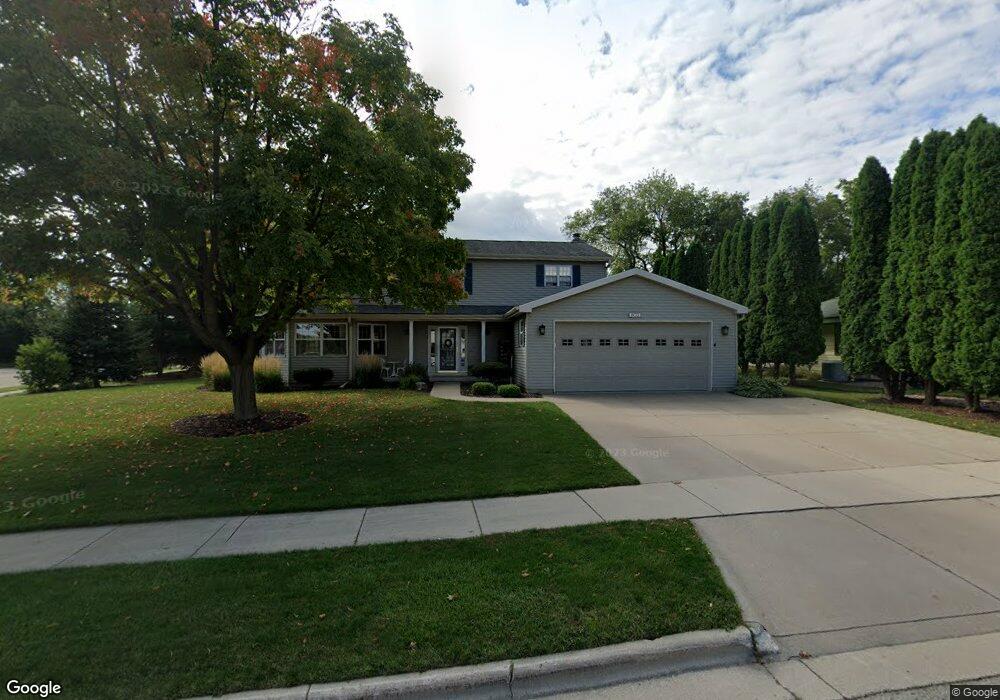 802 Red Tail Ridge, Oregon, WI 53575 - photo 1