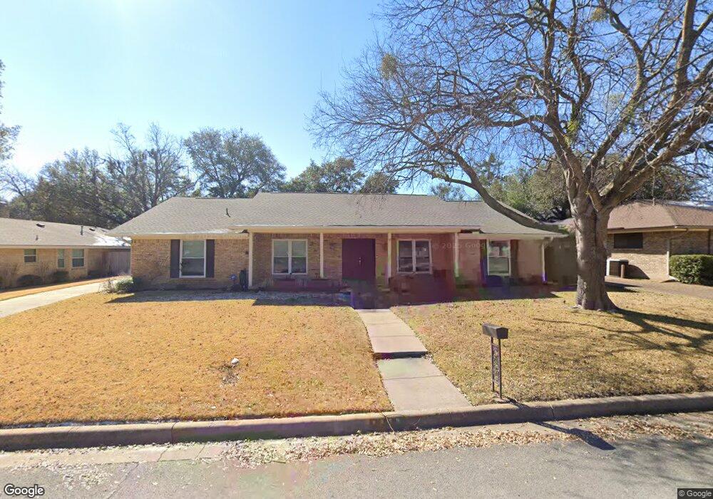 4259 Cadiz Dr, Fort Worth, TX 76133 - photo 1