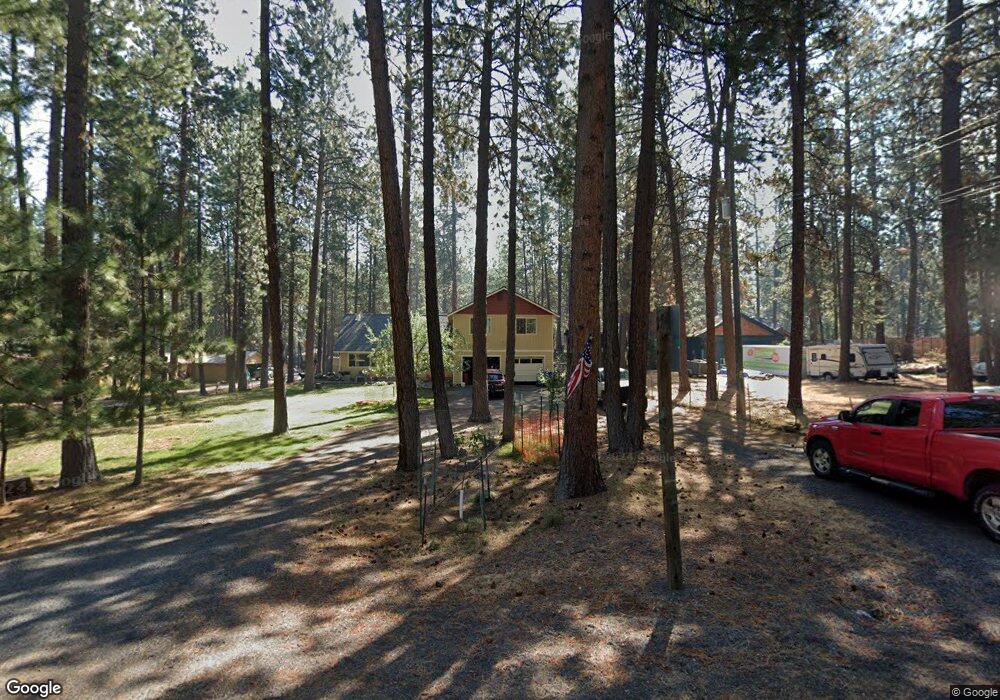 18621 River Woods Dr, Bend, OR 97702 - photo 1