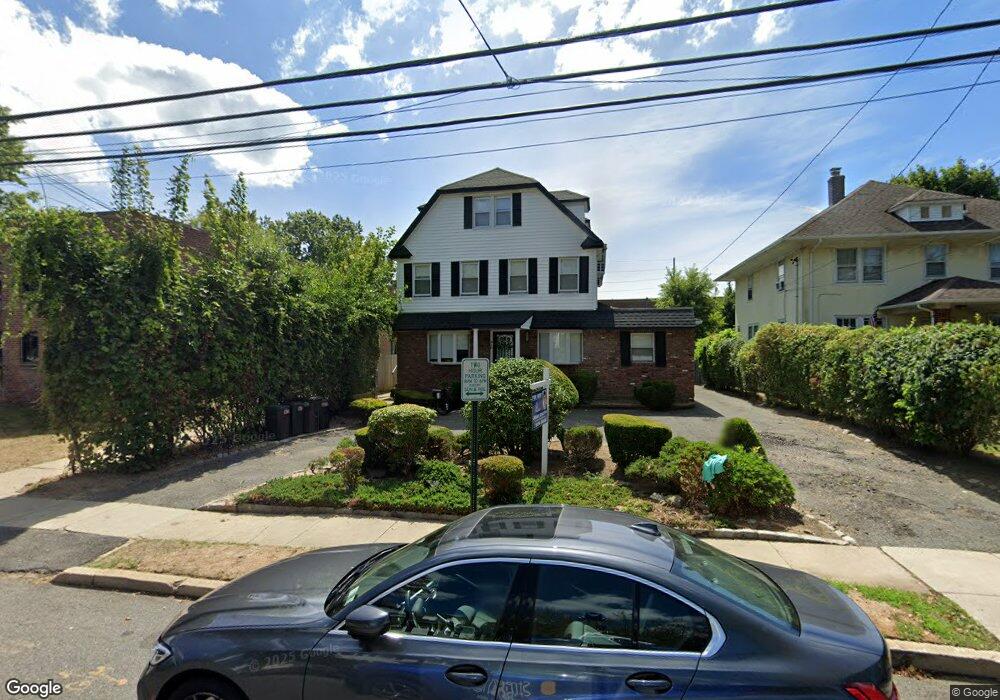 210 Washington Ave unit B-3, Cedarhurst, NY 11516 - photo 1