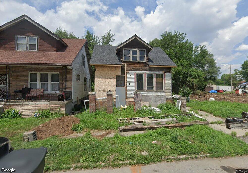 2427 Mcpherson St, HamtraMcK, MI 48212 - photo 1